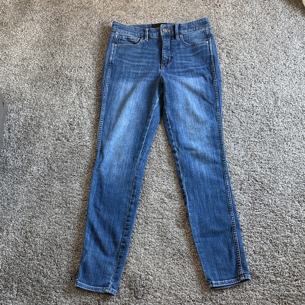 White House Black Market Women's Blue Skinny Jeans
